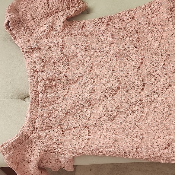 Off shoulder top lace - Picture 7 of 7